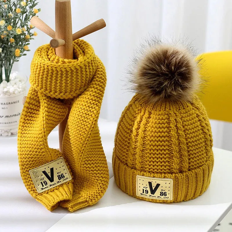 Children's hat and scarf set