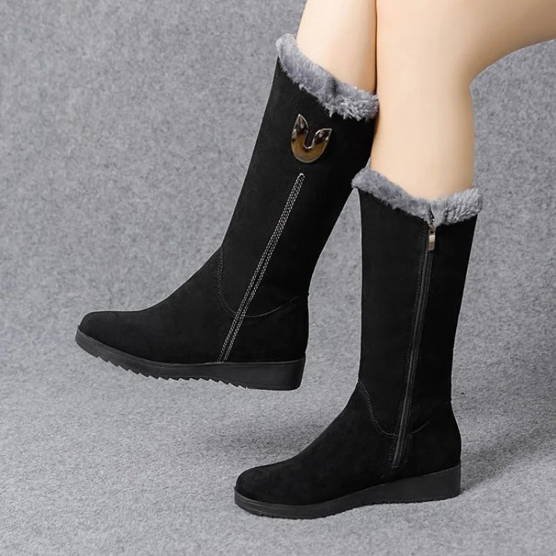 Women's Warm Chelsea Fur Boots - Stylish Winter Mid-Calf Design